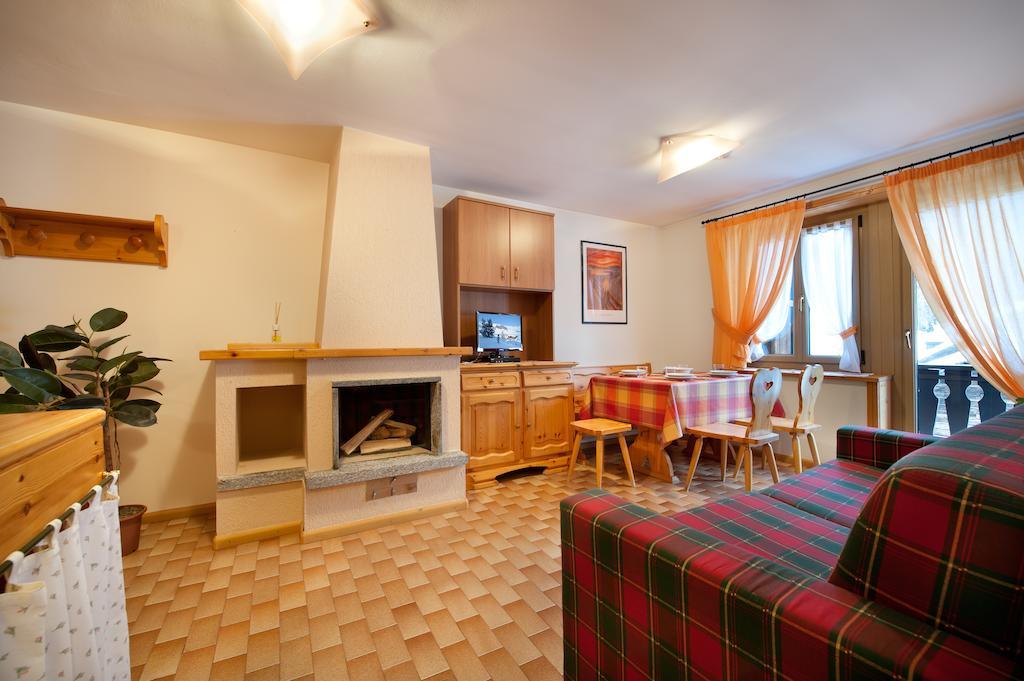 Appartamenti 3000 Livigno Phòng bức ảnh