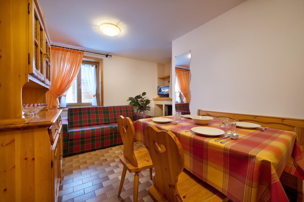 Appartamenti 3000 Livigno Phòng bức ảnh